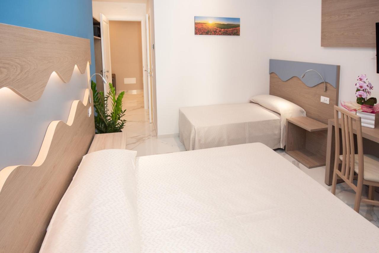 Hotel Marconi Express โบโลญญา ภายนอก รูปภาพ