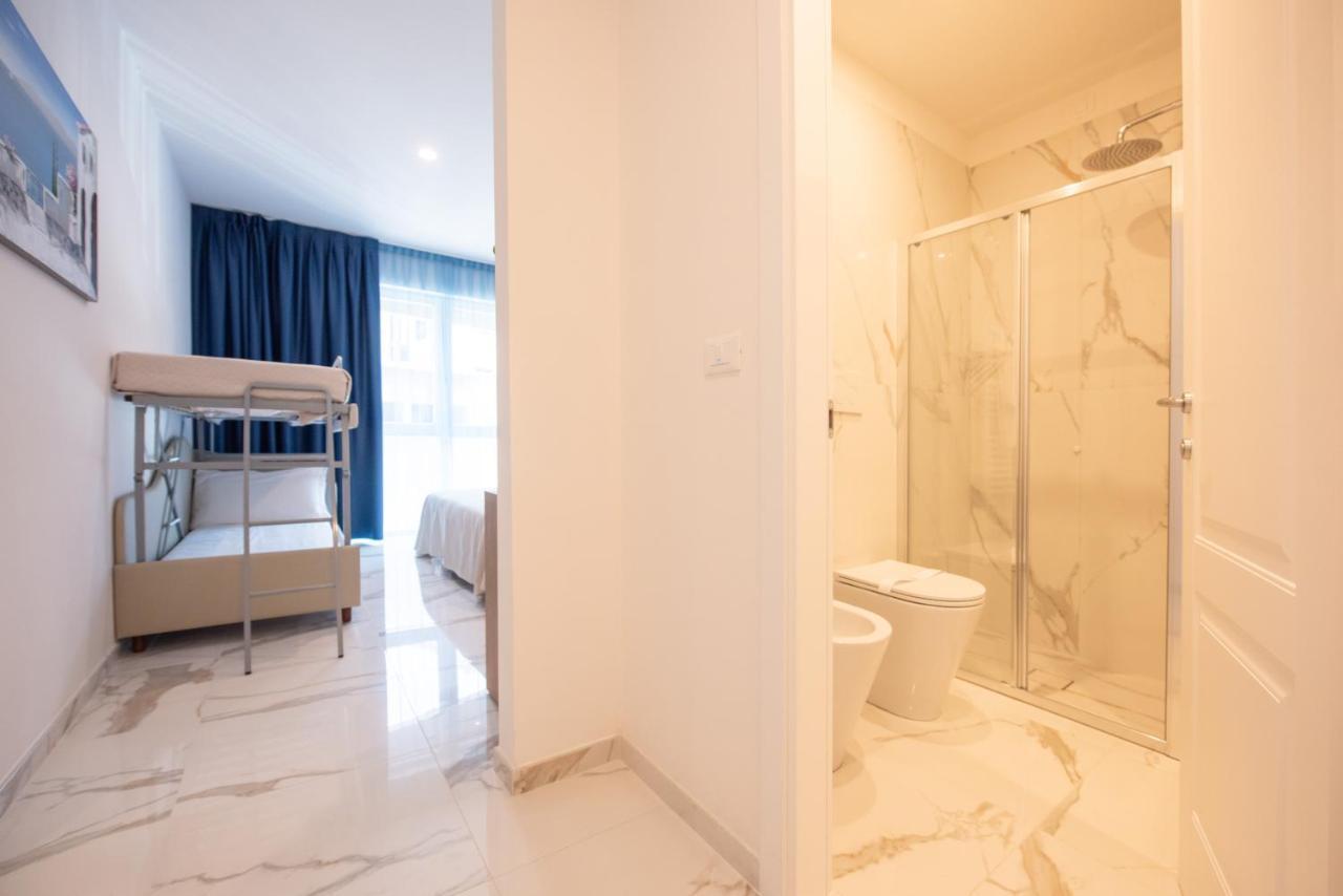 Hotel Marconi Express โบโลญญา ภายนอก รูปภาพ